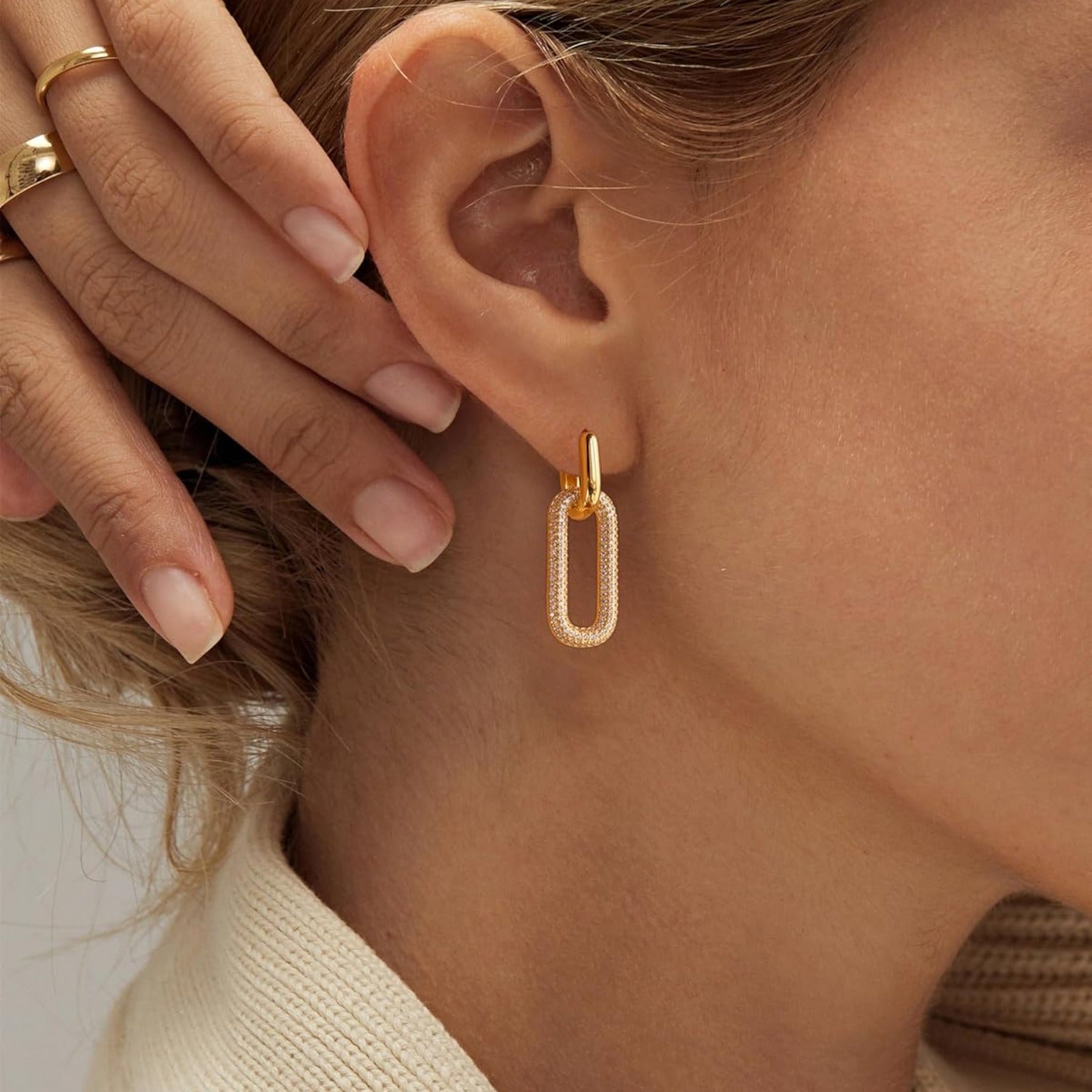 Boucles d'oreilles à maillons chaîne carrée légère et minimaliste