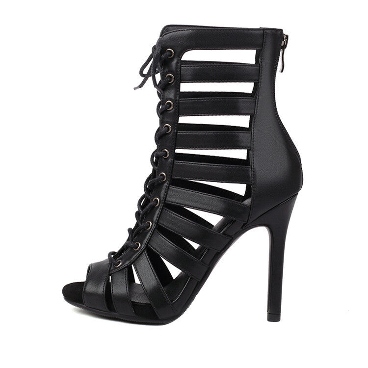 Bottes à lacets et à talons hauts et bout ouvert